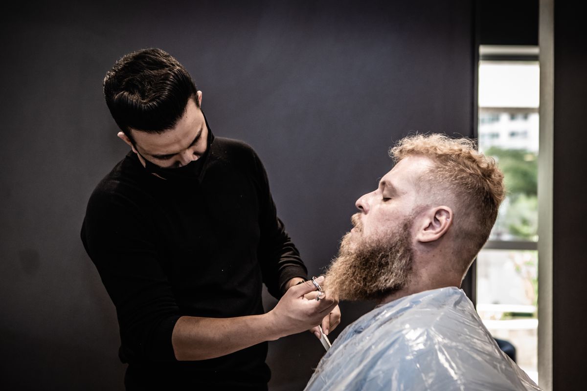 Beard trim service