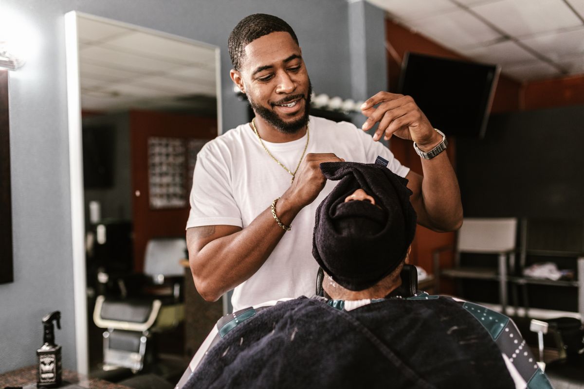 Hot towel shave service